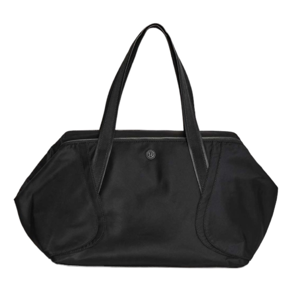 NWOT LULULEMON Out Of Range Bag 28L Black Duffle Tote Bag - Picture 2 of 3
